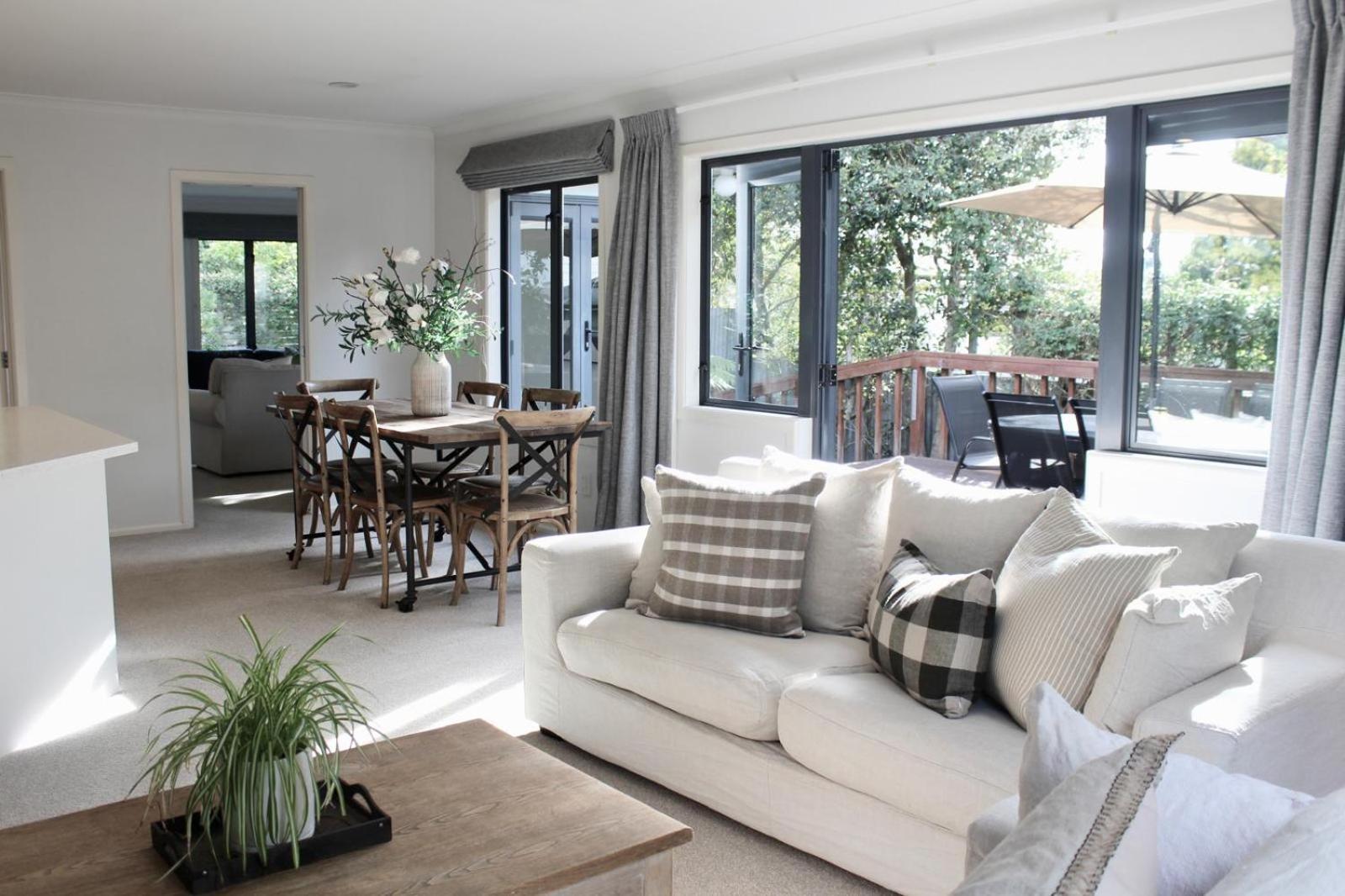 5-Min Walk To Village - Havelock North Holiday Home With Spa Pool Extérieur photo